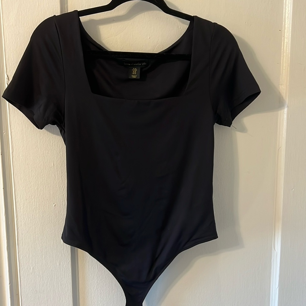 Square neck bodysuit
